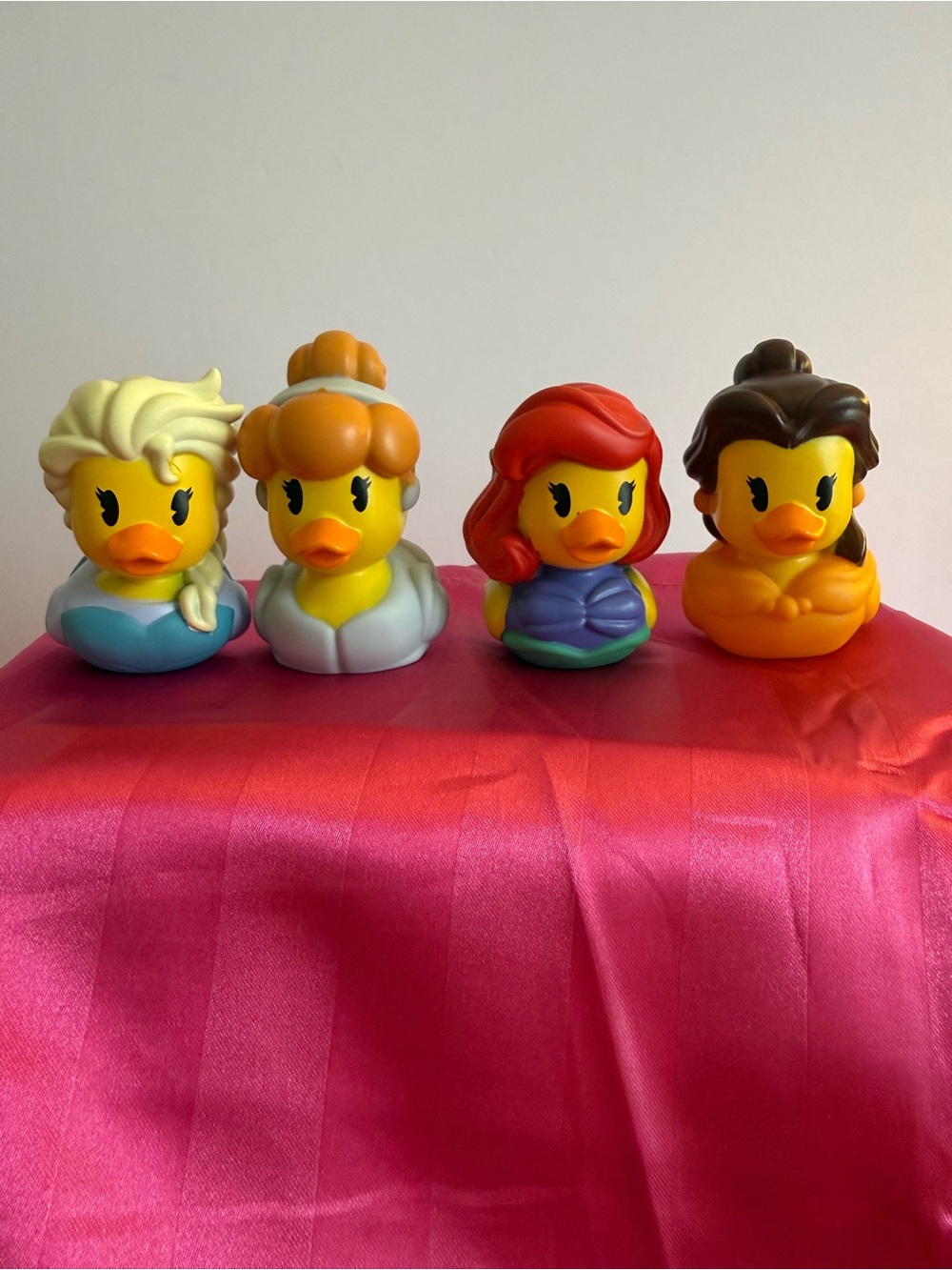 Disney Princess Rubber Duck Set Elsa Cinderella Ariel Belle NWOT